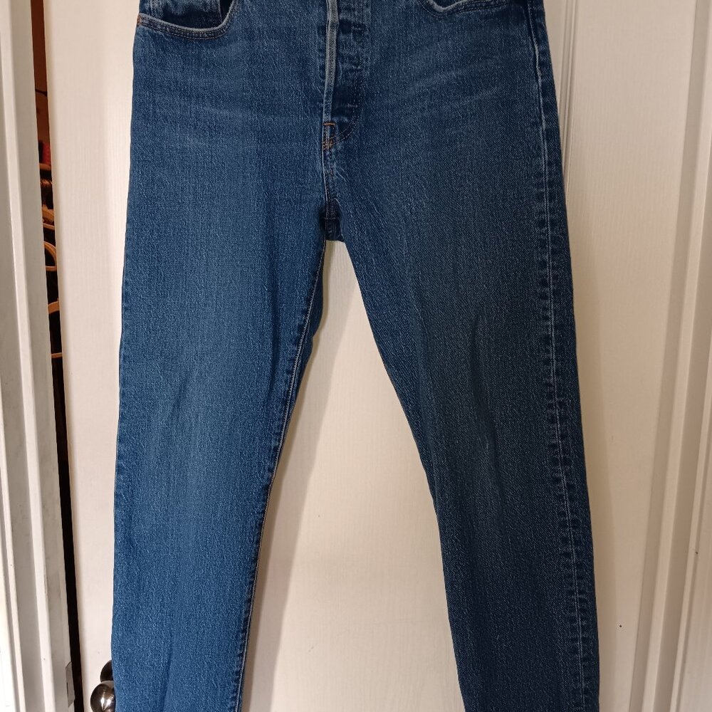 Womens Levi's 501's 29x32